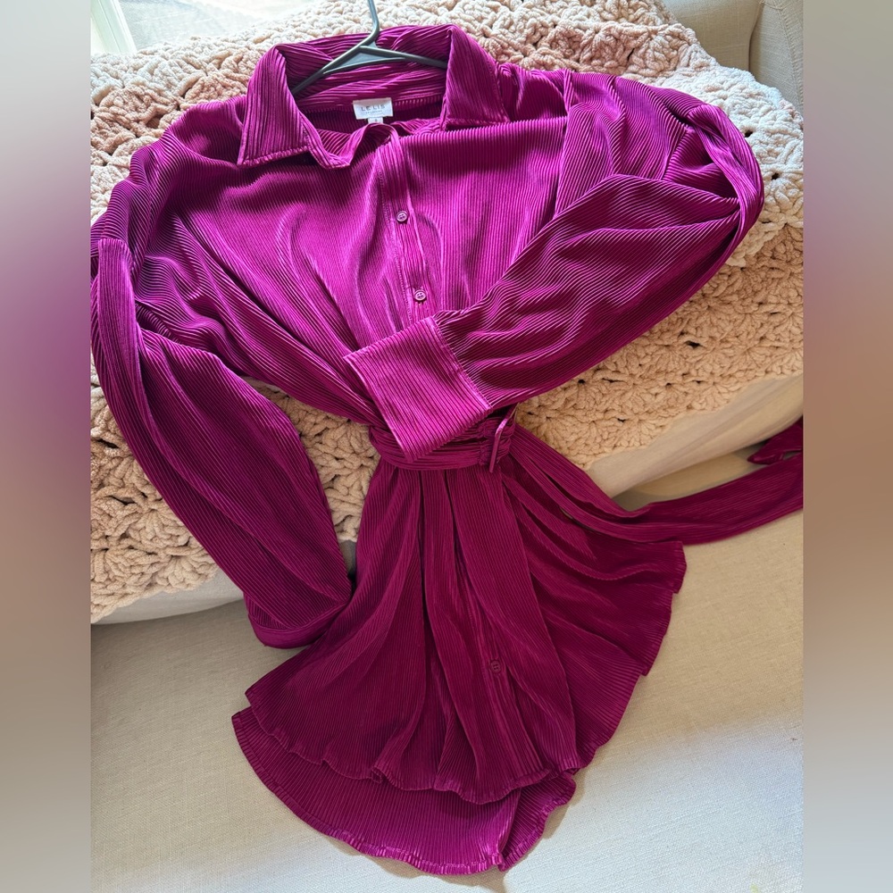 Collard magenta t-shirt Dress